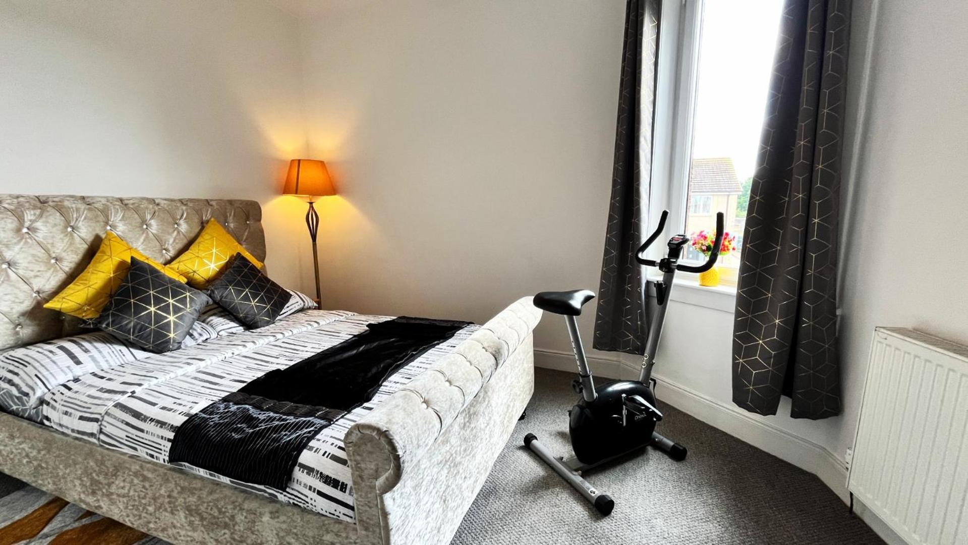 2 Bedrooms Entire Apartment Self Check In Kelty Ngoại thất bức ảnh